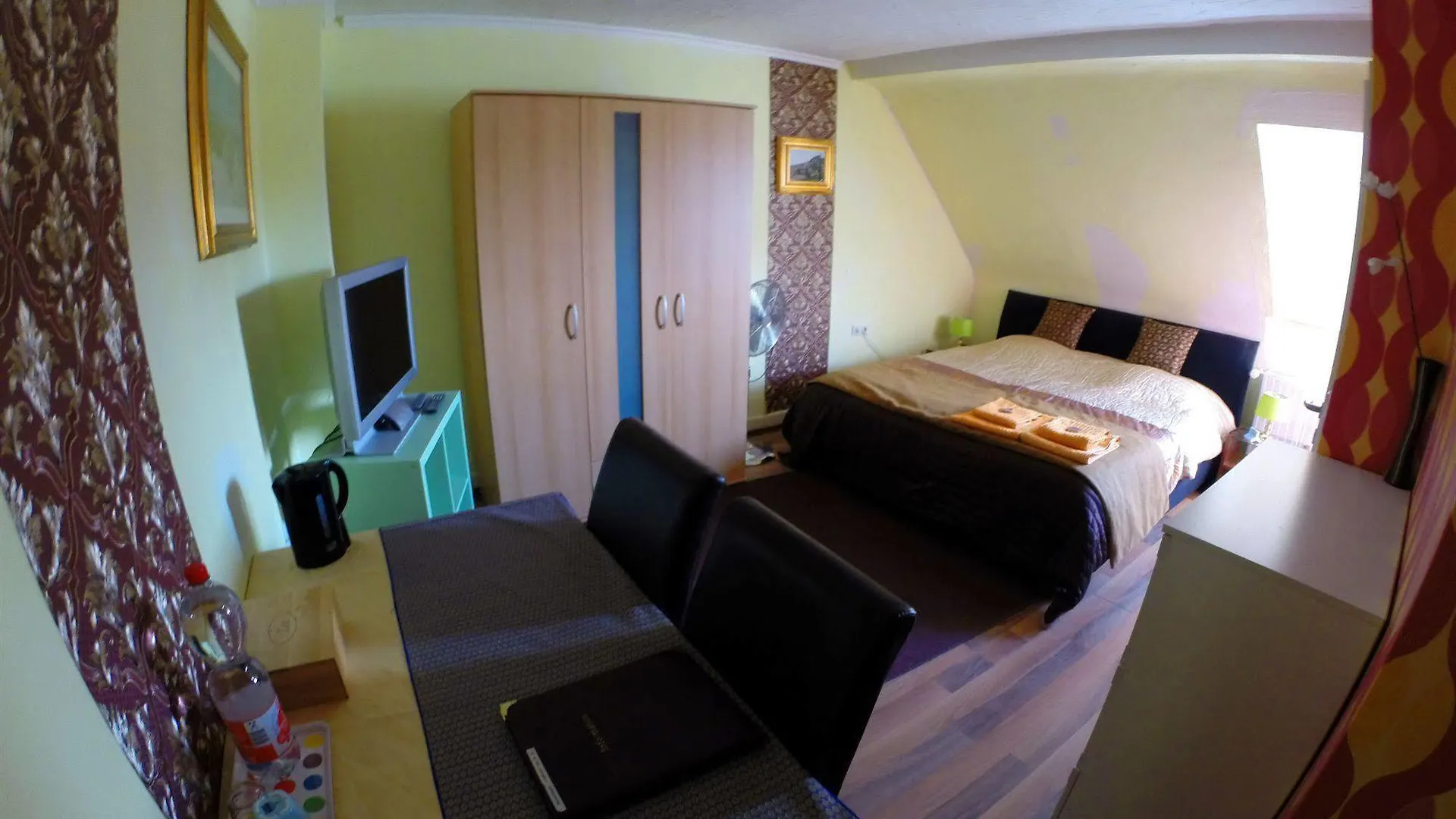 StayInKöln 2*,  Tyskland